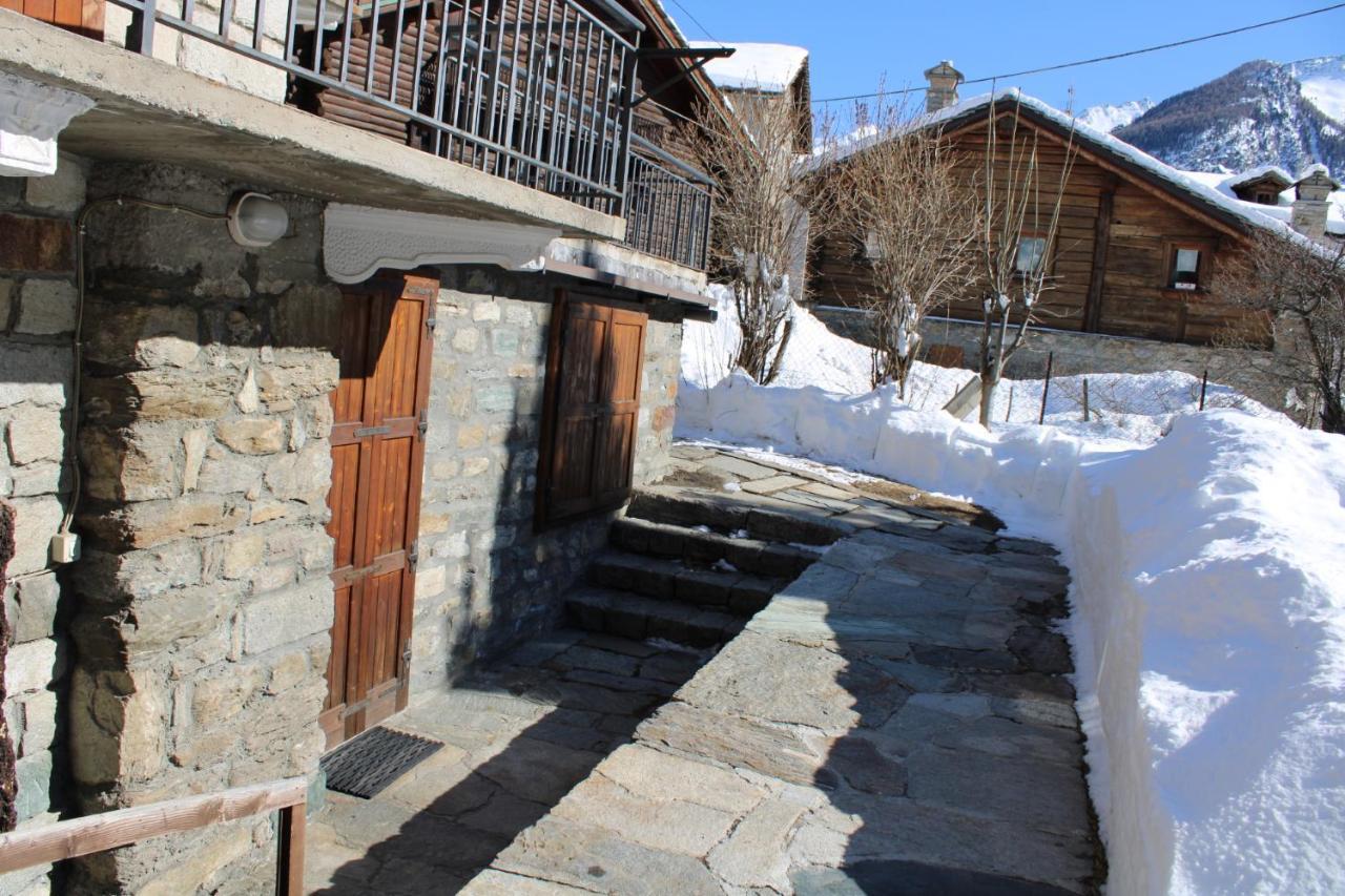 L'Atelier Du Temps - Herbetet Appartement Cogne Exterior foto